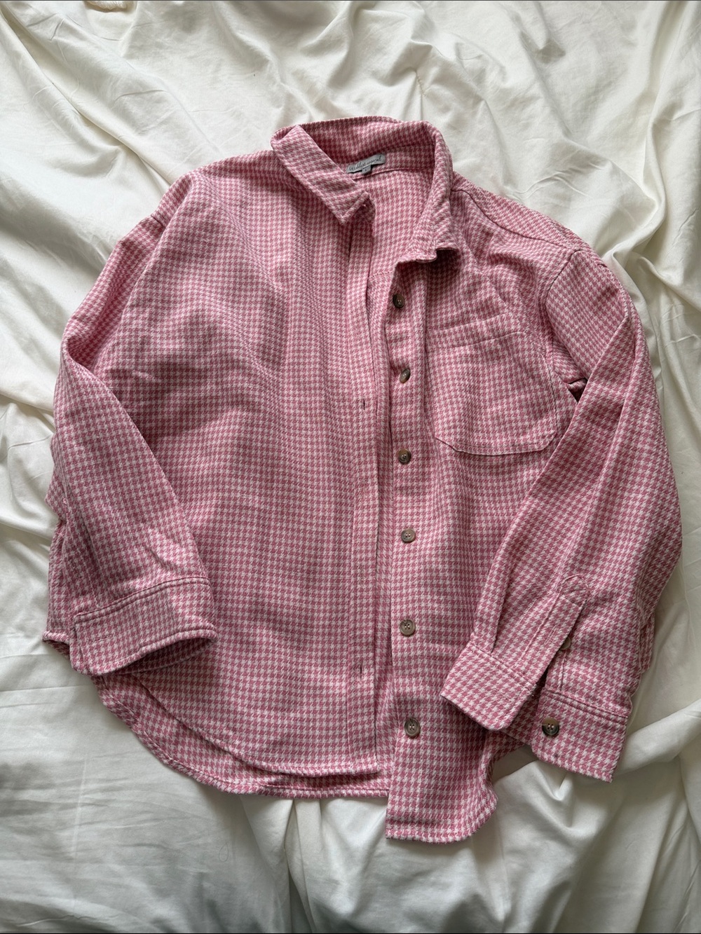 Wishlist Pink Houndstooth Button-Down Shirt